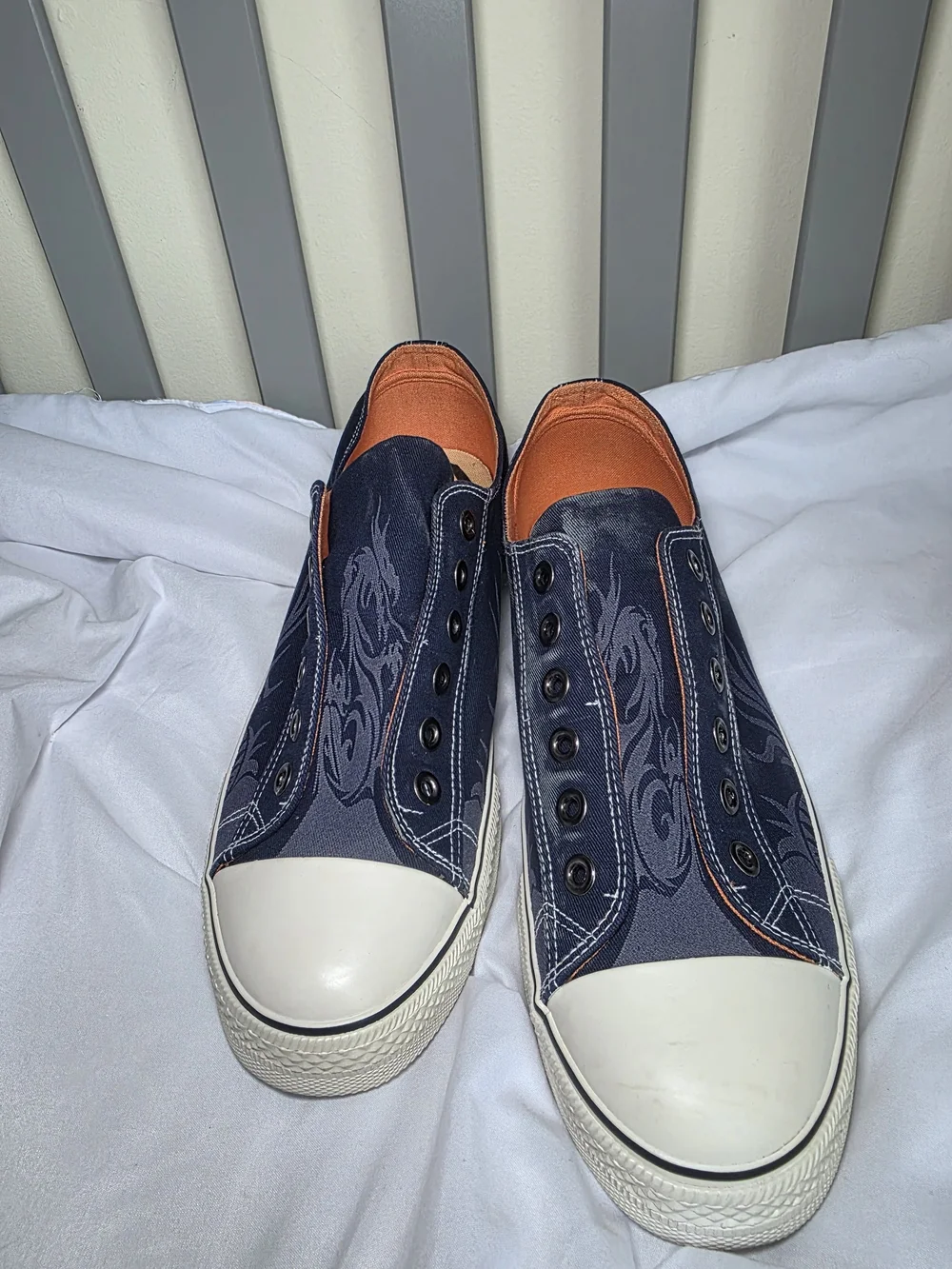 Robert Wayne Fire Men’s Navy Denim Slip-On Canvas Sneakers Size 11